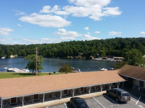 Hotels in Old Forge